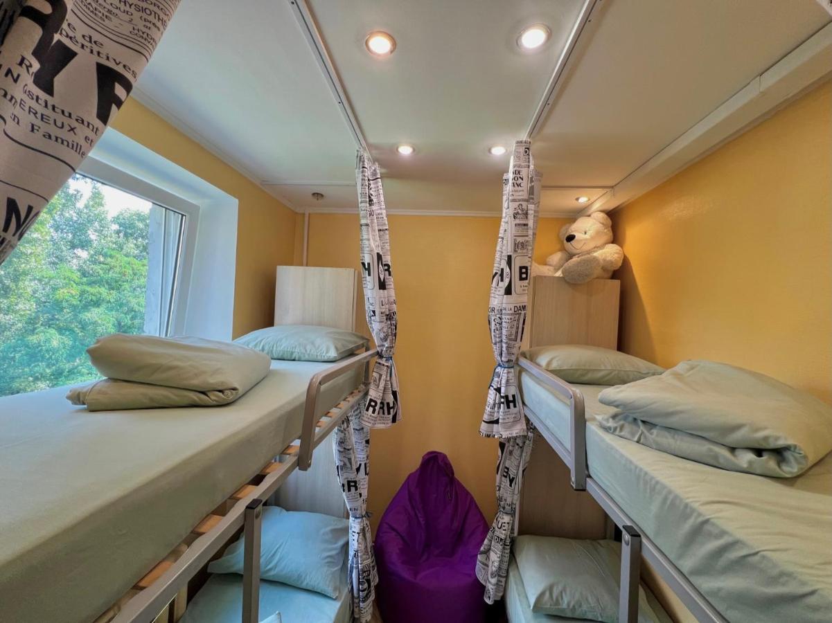 Pechersky Hostel Kiev Extérieur photo
